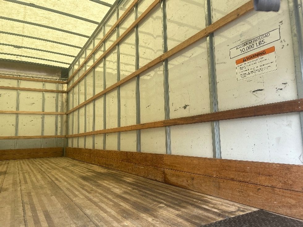 Medium Duty Box Truck-Light and Medium Duty Trucks-International-2021-MV607-Monroe-OH-204,861\n\t\tmiles-$ 35,500 - Image 12
