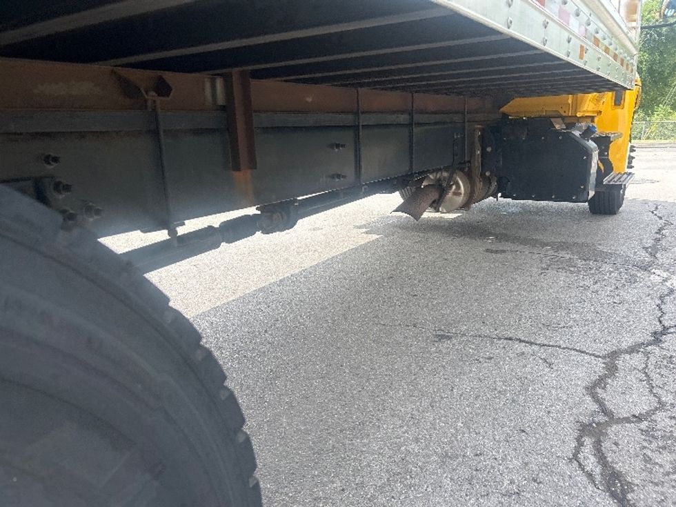 Medium Duty Box Truck-Light and Medium Duty Trucks-International-2021-MV607-Monroe-OH-204,861\n\t\tmiles-$ 35,500 - Image 14