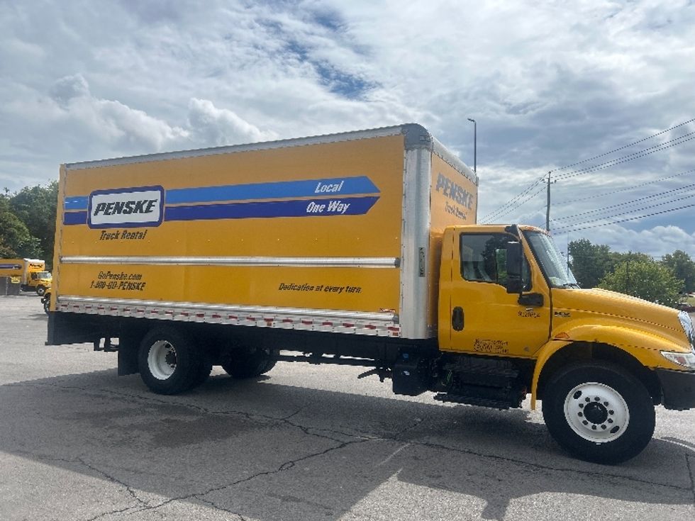 Medium Duty Box Truck-Light and Medium Duty Trucks-International-2021-MV607-Monroe-OH-204,861\n\t\tmiles-$ 35,500 - Image 15
