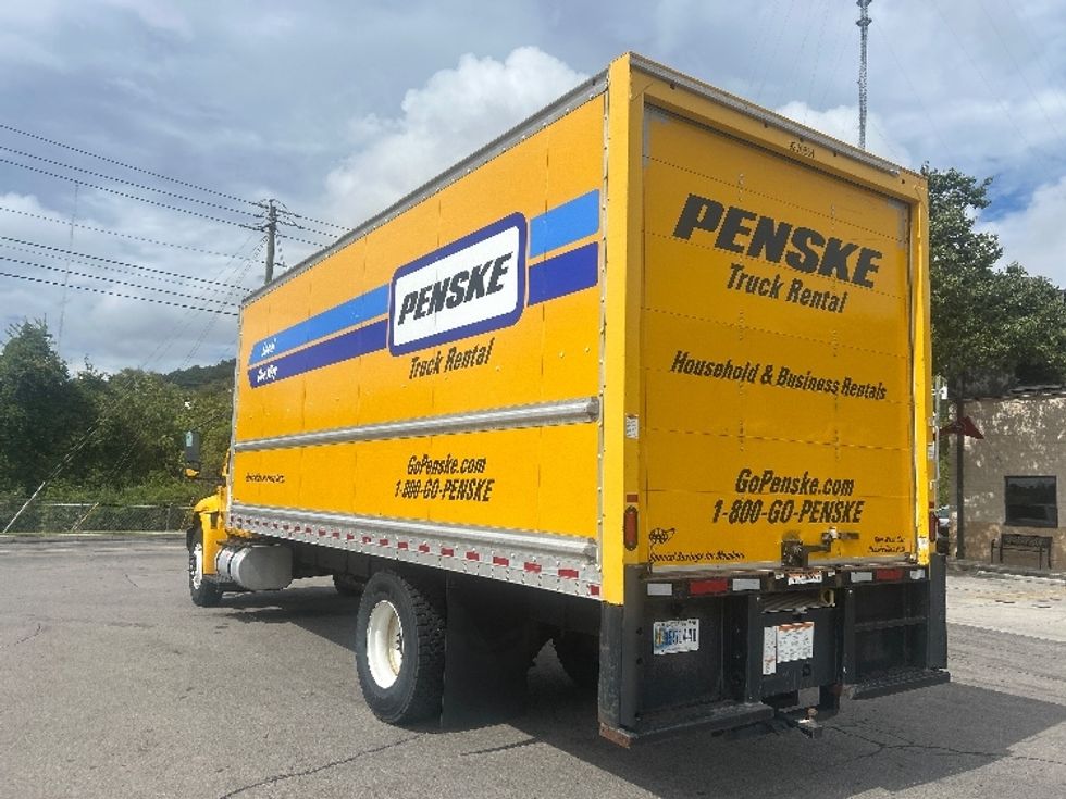 Medium Duty Box Truck-Light and Medium Duty Trucks-International-2021-MV607-Monroe-OH-204,861\n\t\tmiles-$ 35,500 - Image 6