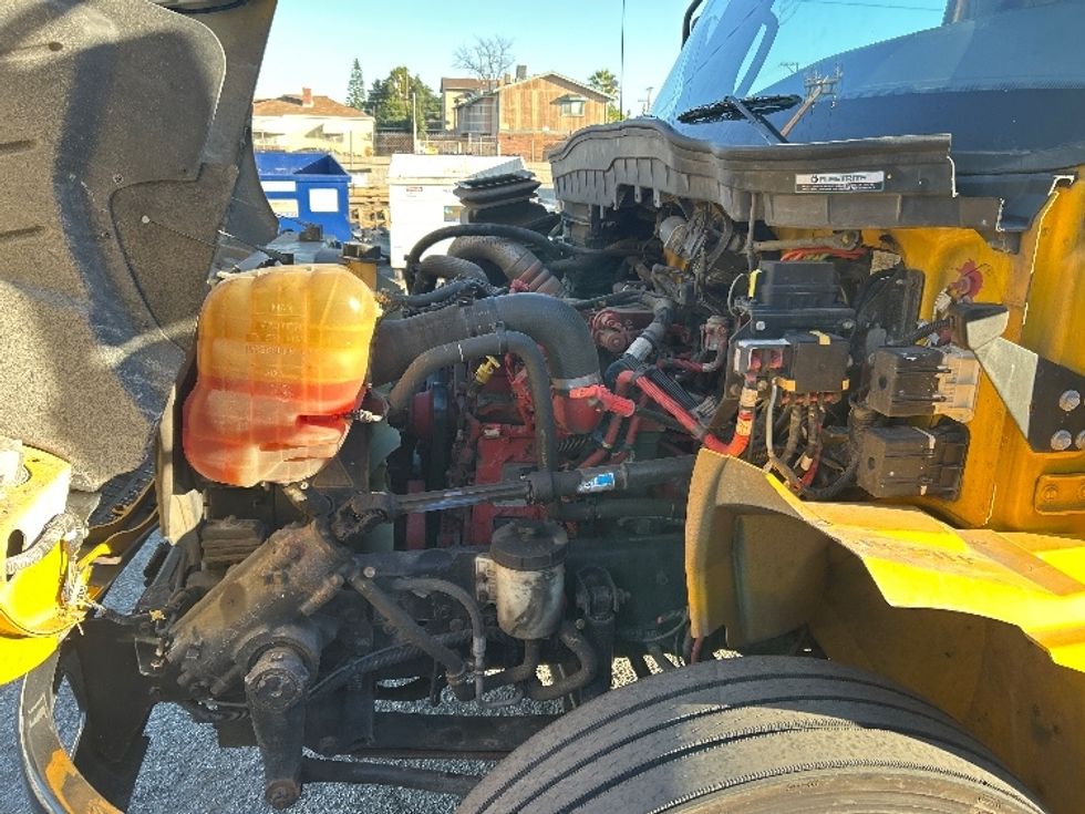 Medium Duty Box Truck-Light and Medium Duty Trucks-International-2021-MV607-Montebello-CA-231,419\n\t\tmiles-$ 37,250 - Image 23