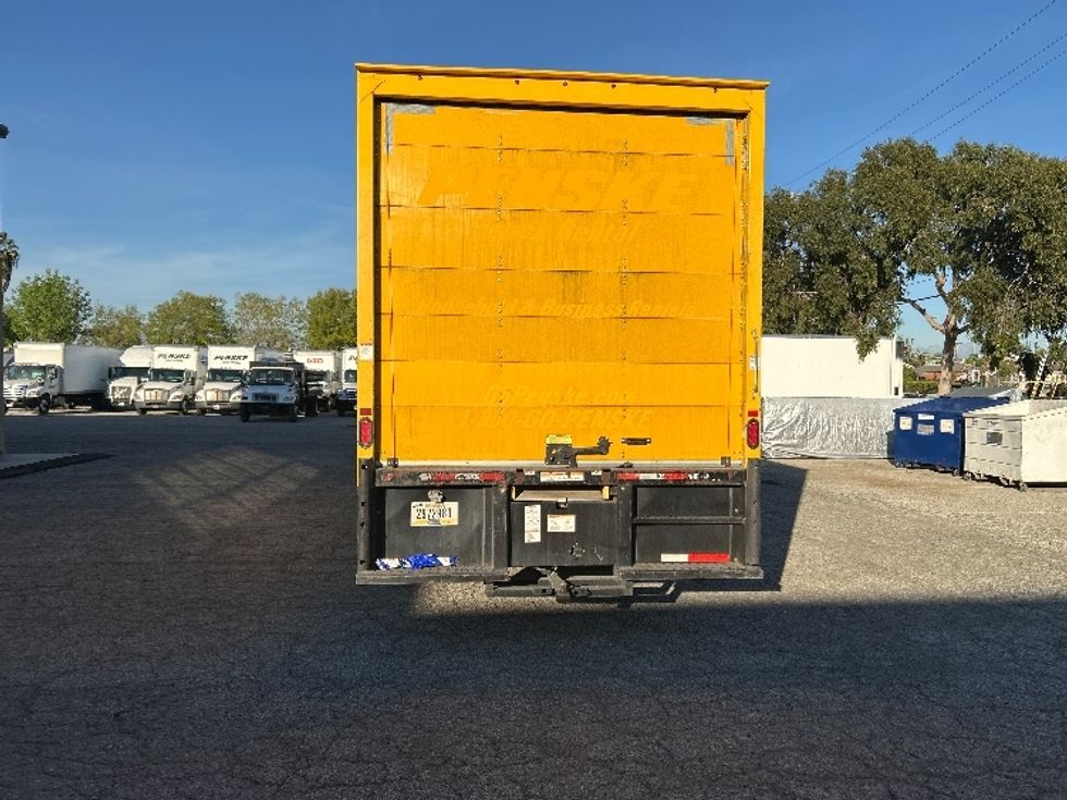 Medium Duty Box Truck-Light and Medium Duty Trucks-International-2021-MV607-Montebello-CA-231,419\n\t\tmiles-$ 37,250 - Image 7