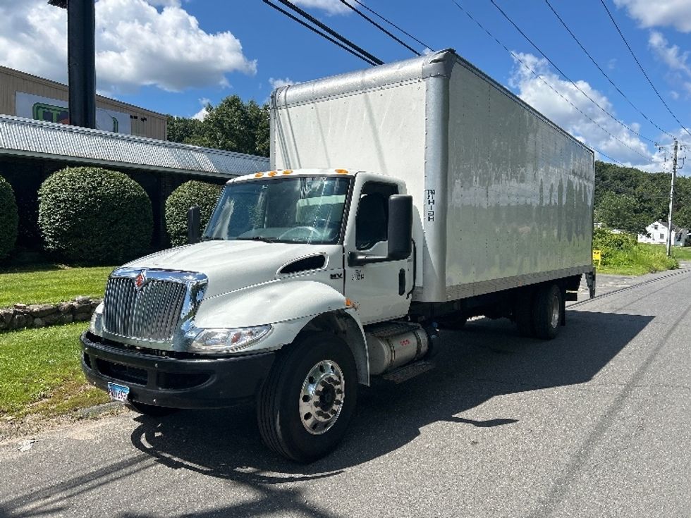 Medium Duty Box Truck-Light and Medium Duty Trucks-International-2021-MV607-Montgomery-NY-183,482\n\t\tmiles-$ 57,500 - Image 1