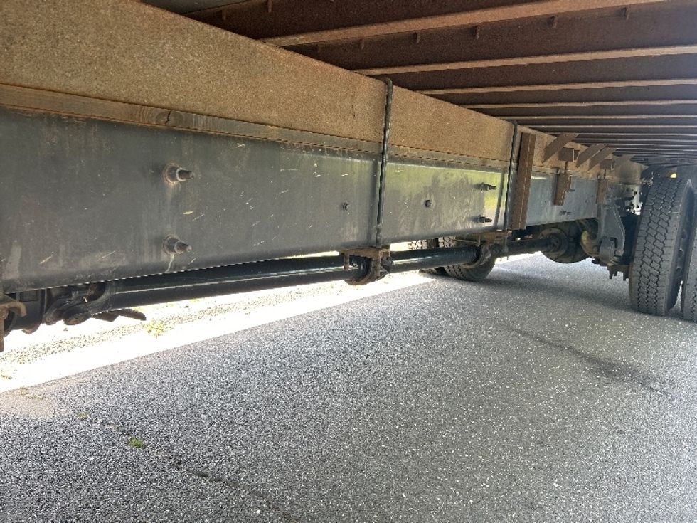 Medium Duty Box Truck-Light and Medium Duty Trucks-International-2021-MV607-Montgomery-NY-183,482\n\t\tmiles-$ 57,500 - Image 5