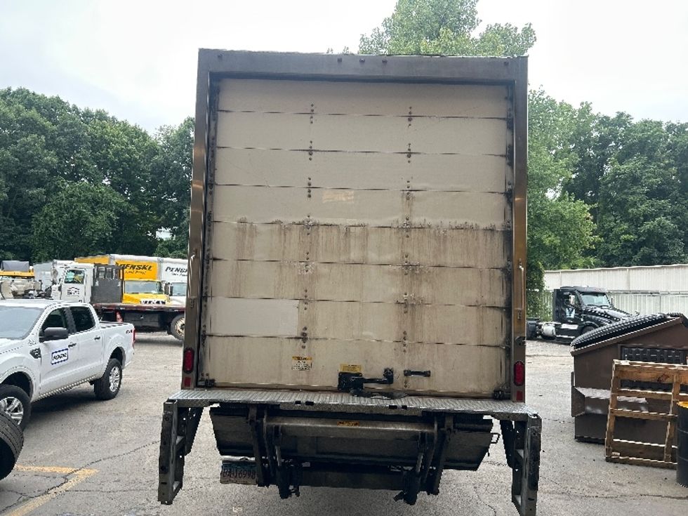 Medium Duty Box Truck-Light and Medium Duty Trucks-International-2021-MV607-Montgomery-NY-183,482\n\t\tmiles-$ 57,500 - Image 7