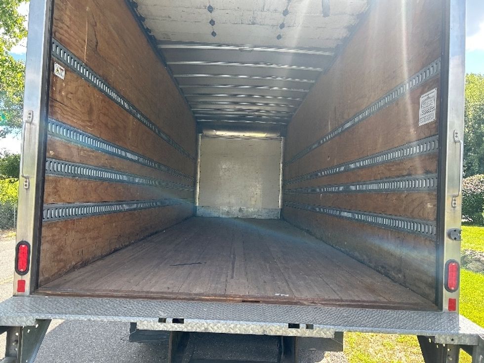 Medium Duty Box Truck-Light and Medium Duty Trucks-International-2021-MV607-Montgomery-NY-183,482\n\t\tmiles-$ 57,500 - Image 8