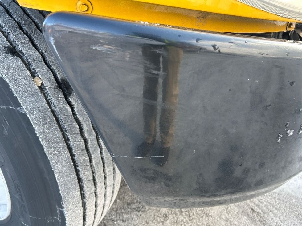 Medium Duty Box Truck-Light and Medium Duty Trucks-International-2021-MV607-Montgomery-NY-186,376\n\t\tmiles-$ 39,250 - Image 26