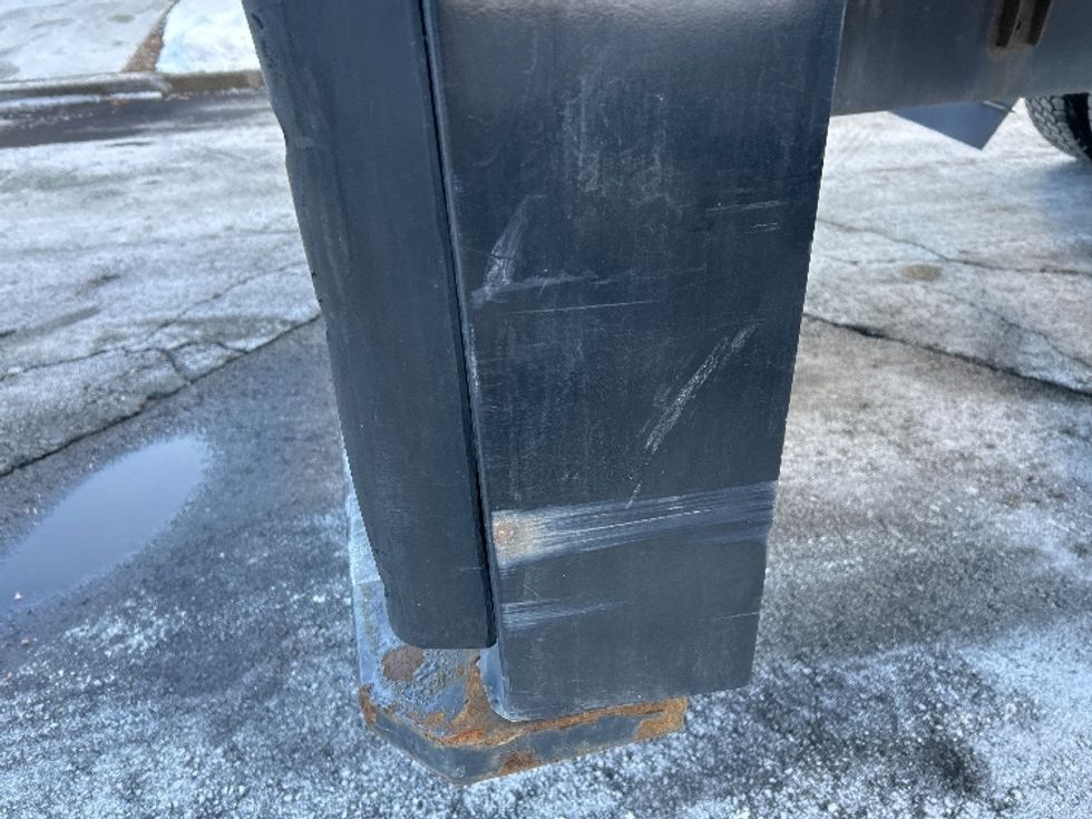 Medium Duty Box Truck-Light and Medium Duty Trucks-International-2021-MV607-Montgomery-NY-186,376\n\t\tmiles-$ 39,250 - Image 29