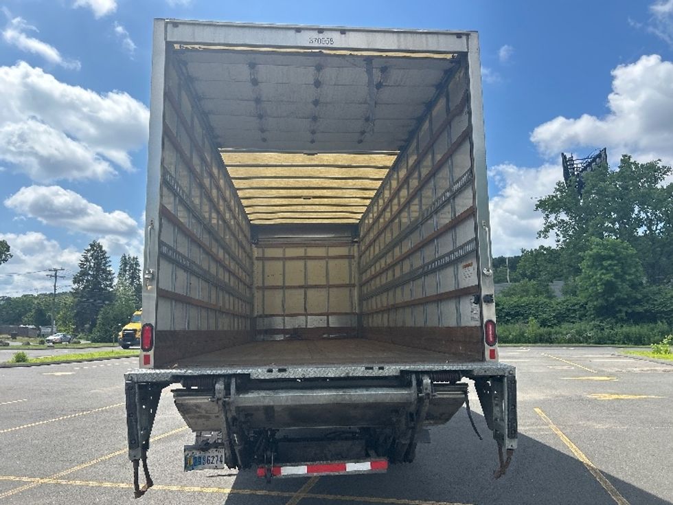 Medium Duty Box Truck-Light and Medium Duty Trucks-International-2021-MV607-Montgomery-NY-212,533\n\t\tmiles-$ 42,750 - Image 8