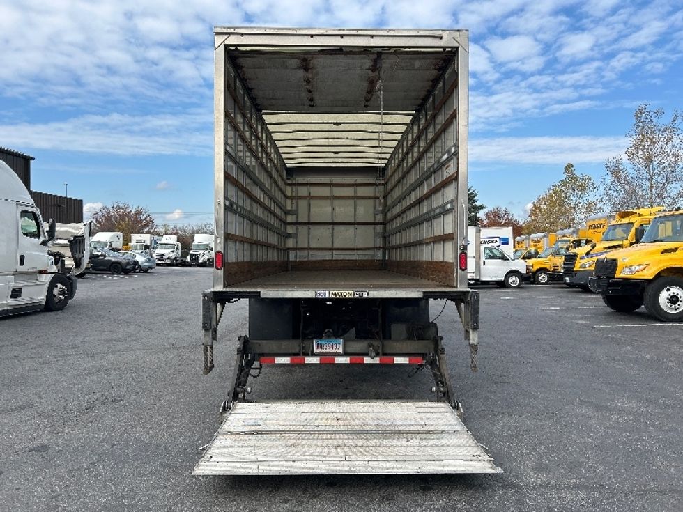 Medium Duty Box Truck-Light and Medium Duty Trucks-International-2021-MV607-Montgomery-NY-266,463\n\t\tmiles-$ 34,750 - Image 9