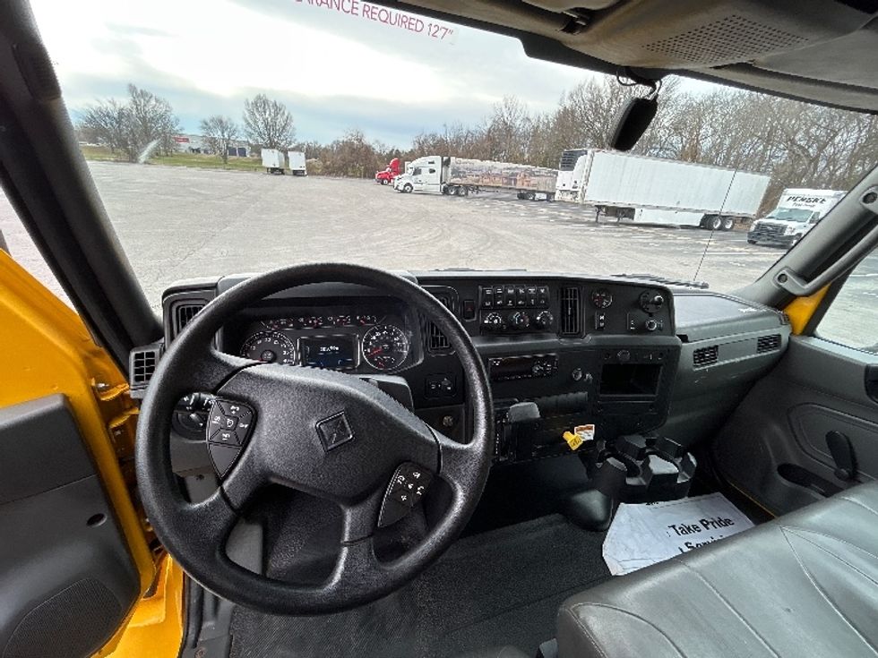 Medium Duty Box Truck-Light and Medium Duty Trucks-International-2021-MV607-Murfreesboro-TN-203,597\n\t\tmiles-$ 44,500 - Image 18