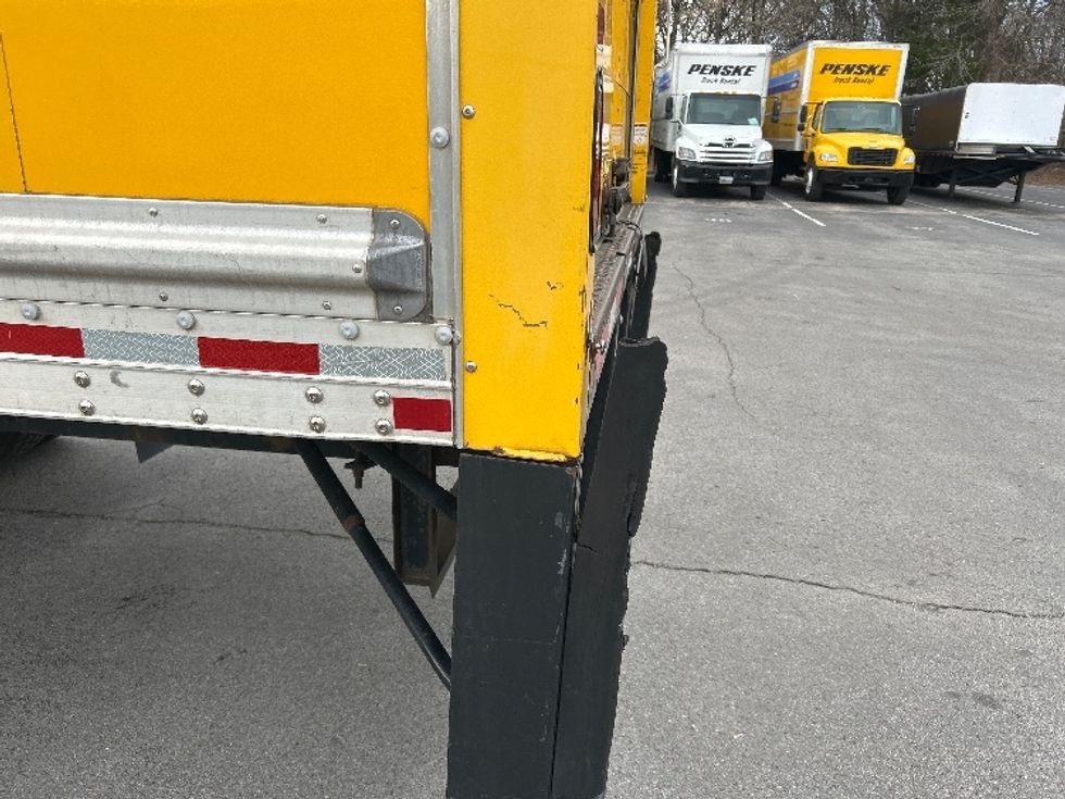 Medium Duty Box Truck-Light and Medium Duty Trucks-International-2021-MV607-Murfreesboro-TN-203,597\n\t\tmiles-$ 44,500 - Image 25