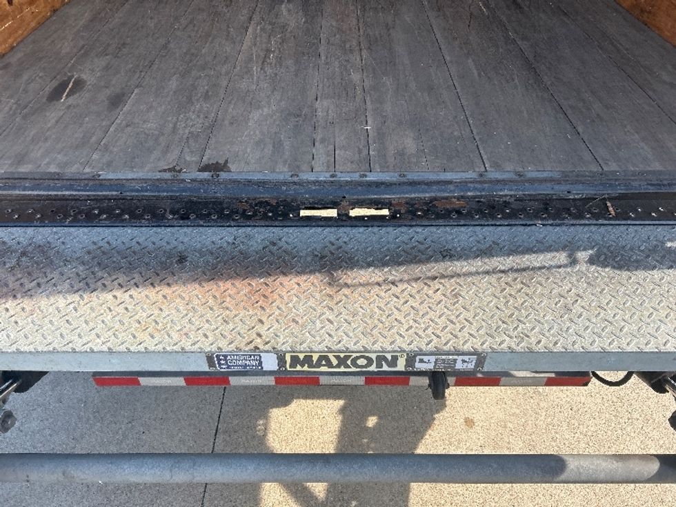 Medium Duty Box Truck-Light and Medium Duty Trucks-International-2021-MV607-Murfreesboro-TN-64,475\n\t\tmiles-$ 78,500 - Image 10
