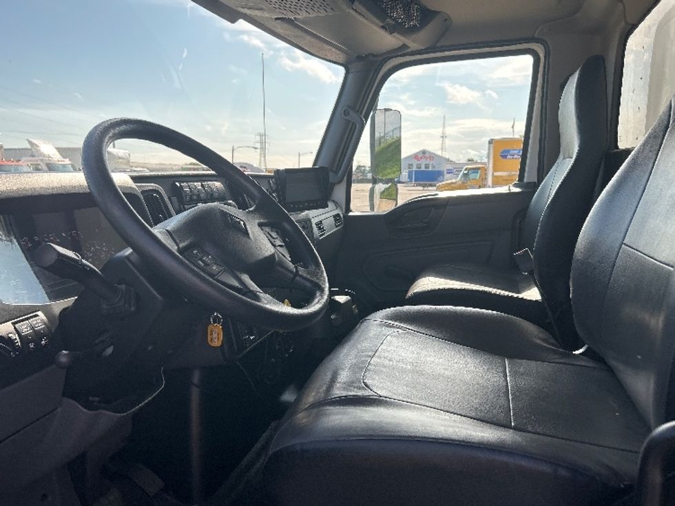 Medium Duty Box Truck-Light and Medium Duty Trucks-International-2021-MV607-Murfreesboro-TN-64,475\n\t\tmiles-$ 78,500 - Image 19