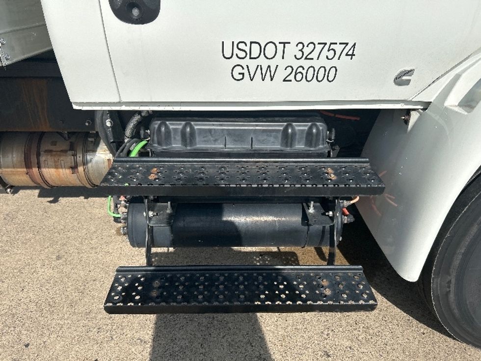 Medium Duty Box Truck-Light and Medium Duty Trucks-International-2021-MV607-Murfreesboro-TN-64,475\n\t\tmiles-$ 78,500 - Image 25