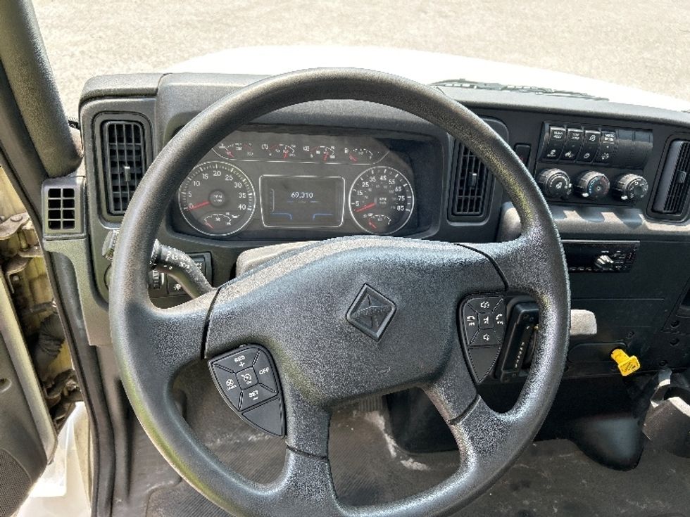 Medium Duty Box Truck-Light and Medium Duty Trucks-International-2021-MV607-Muskegon-MI-69,309\n\t\tmiles-$ 62,000 - Image 18