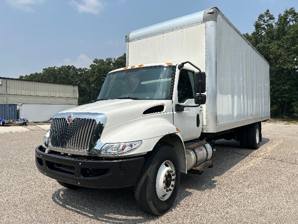 Medium Duty Box Truck-Light and Medium Duty Trucks-International-2021-MV607-Muskegon-MI-69,309\n\t\tmiles-$ 62,000 - Image 3