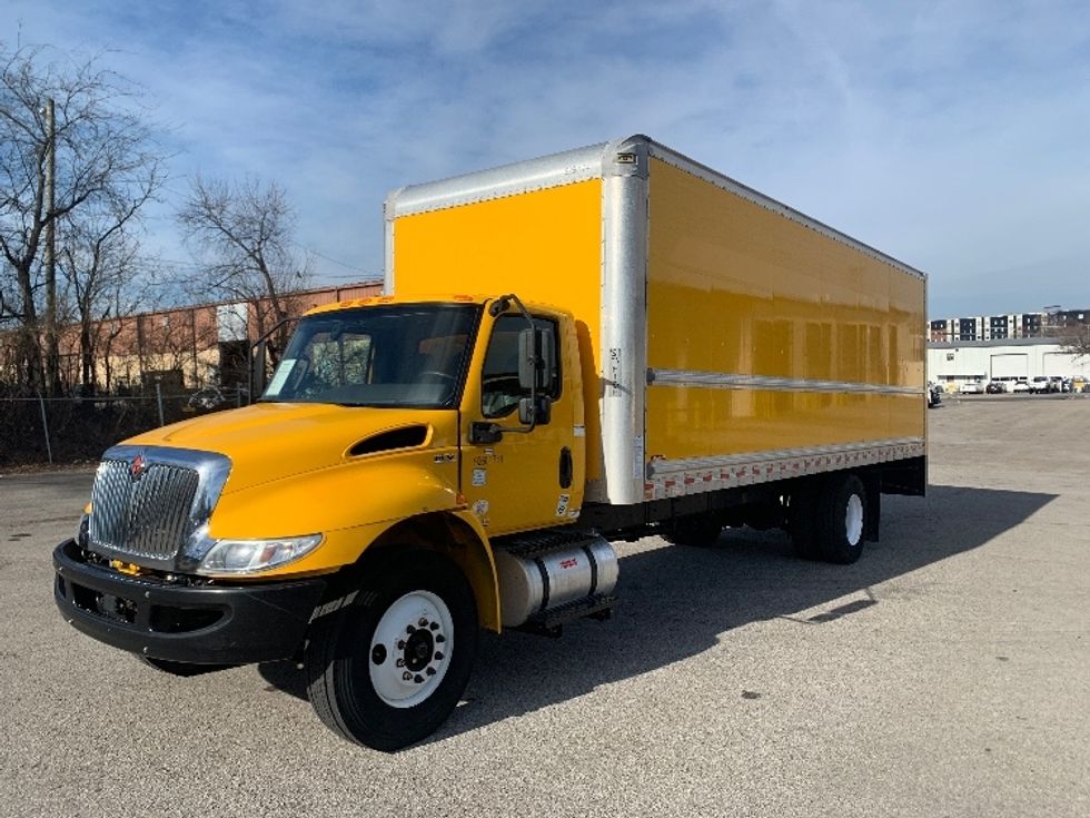 Medium Duty Box Truck-Light and Medium Duty Trucks-International-2021-MV607-Nashville (Mount Juliet)-TN-176,439\n\t\tmiles-$ 48,750 - Image 3