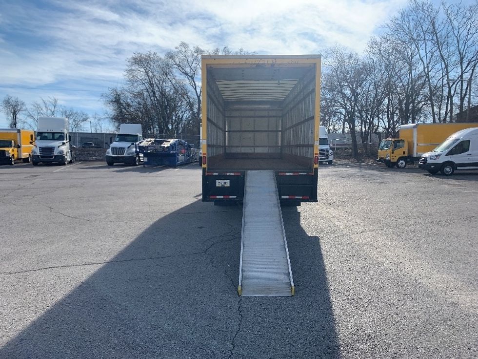Medium Duty Box Truck-Light and Medium Duty Trucks-International-2021-MV607-Nashville (Mount Juliet)-TN-176,439\n\t\tmiles-$ 48,750 - Image 9