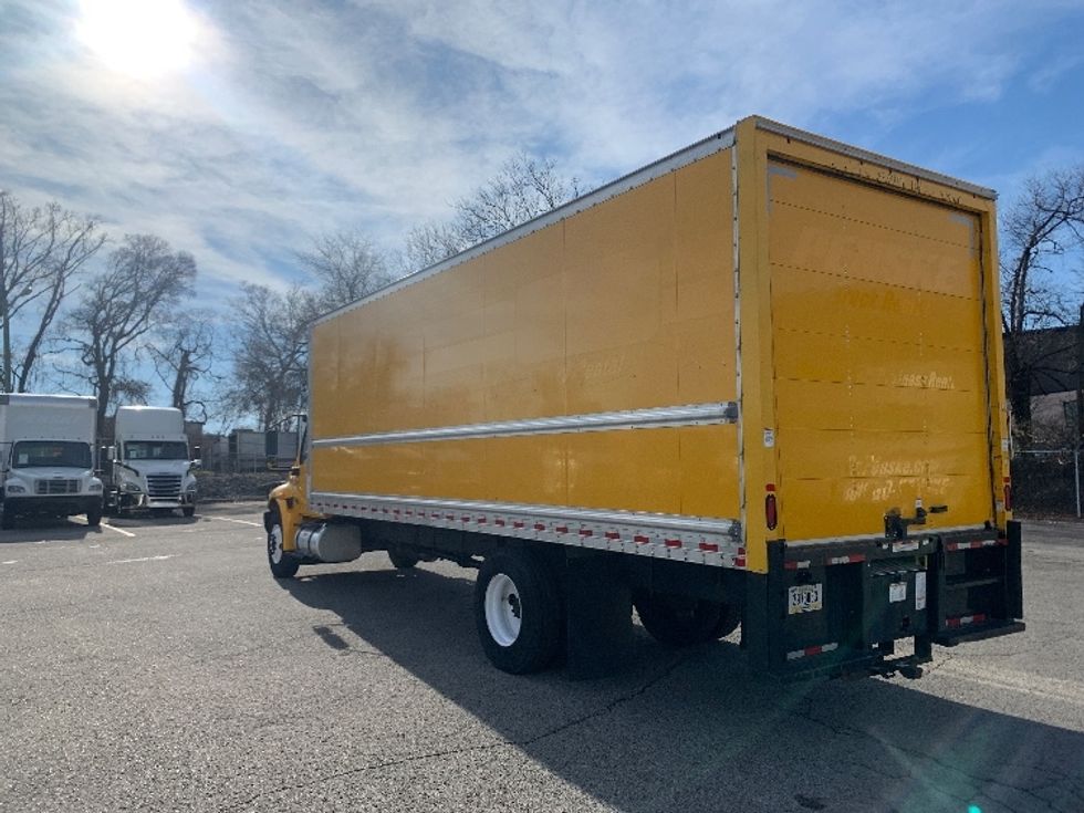 Medium Duty Box Truck-Light and Medium Duty Trucks-International-2021-MV607-Nashville (Mount Juliet)-TN-176,439\n\t\tmiles-$ 48,750 - Image 6