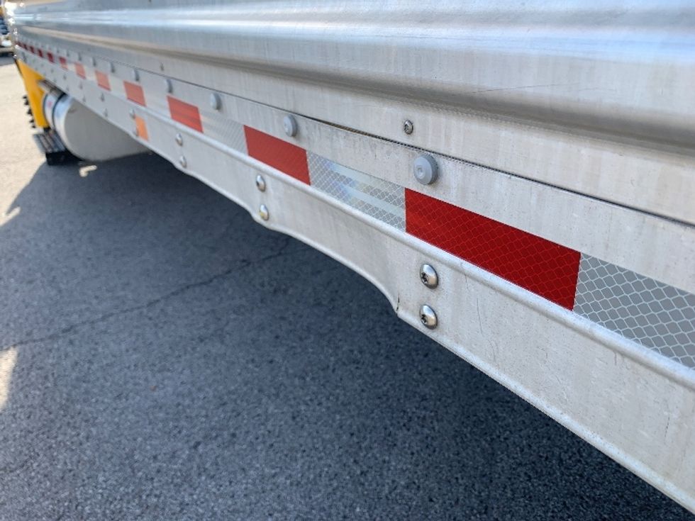 Medium Duty Box Truck-Light and Medium Duty Trucks-International-2021-MV607-Nashville (Mount Juliet)-TN-176,439\n\t\tmiles-$ 48,750 - Image 25