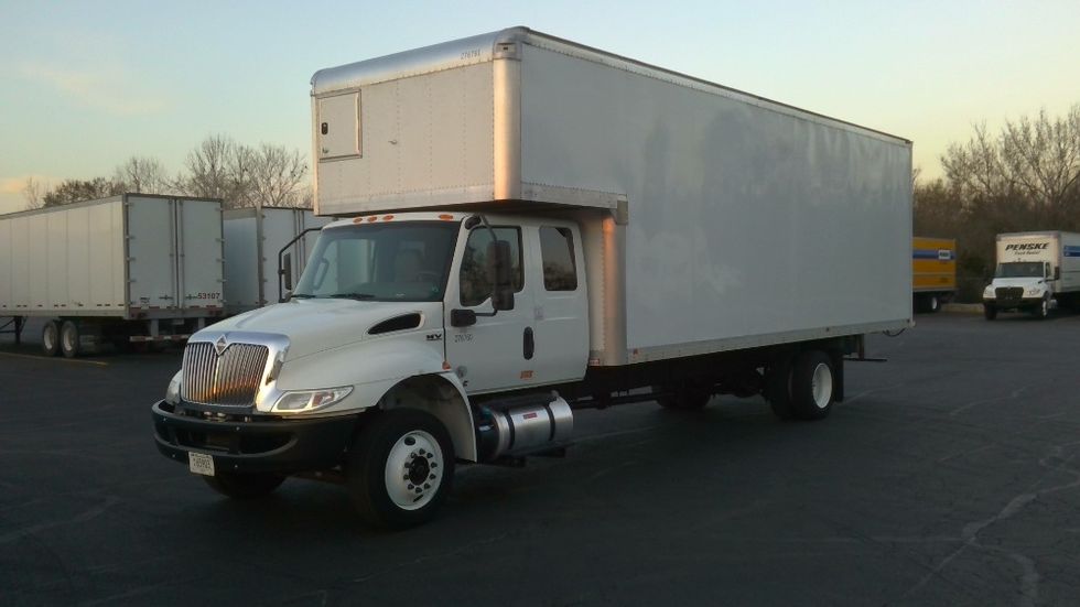 Medium Duty Box Truck-Light and Medium Duty Trucks-International-2021-MV607-Nashville (Mount Juliet)-TN-197,407\n\t\tmiles-$ 68,000 - Image 3