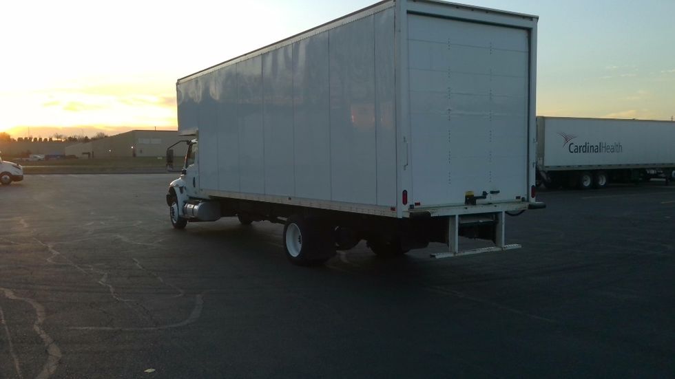 Medium Duty Box Truck-Light and Medium Duty Trucks-International-2021-MV607-Nashville (Mount Juliet)-TN-197,407\n\t\tmiles-$ 68,000 - Image 6