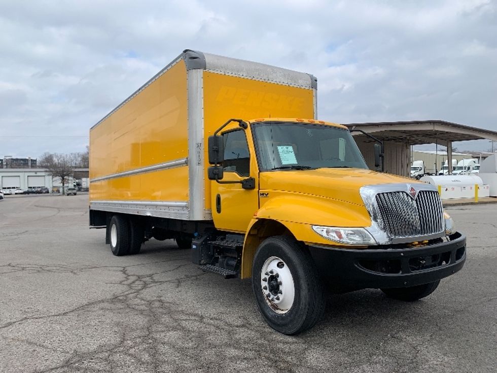 Medium Duty Box Truck-Light and Medium Duty Trucks-International-2021-MV607-Nashville (Mount Juliet)-TN-199,374\n\t\tmiles-$ 45,250 - Image 1