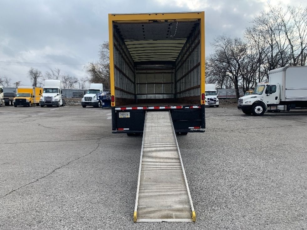 Medium Duty Box Truck-Light and Medium Duty Trucks-International-2021-MV607-Nashville (Mount Juliet)-TN-199,374\n\t\tmiles-$ 45,250 - Image 9