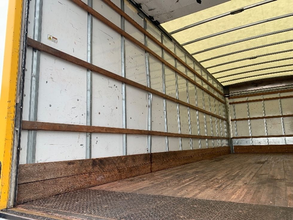 Medium Duty Box Truck-Light and Medium Duty Trucks-International-2021-MV607-Nashville (Mount Juliet)-TN-199,374\n\t\tmiles-$ 45,250 - Image 11