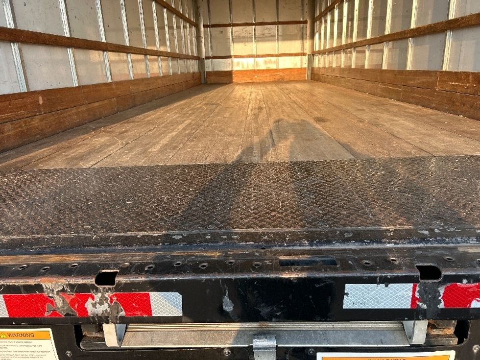 Medium Duty Box Truck-Light and Medium Duty Trucks-International-2021-MV607-Nashville (Mount Juliet)-TN-201,454\n\t\tmiles-$ 41,500 - Image 10