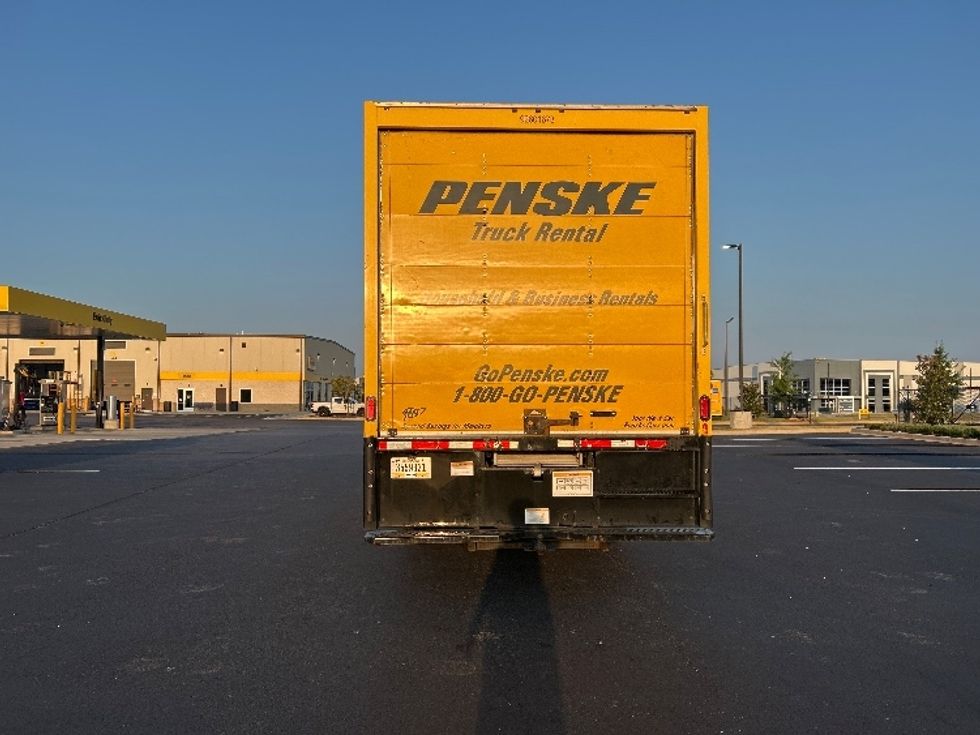 Medium Duty Box Truck-Light and Medium Duty Trucks-International-2021-MV607-Nashville (Mount Juliet)-TN-201,454\n\t\tmiles-$ 41,500 - Image 7