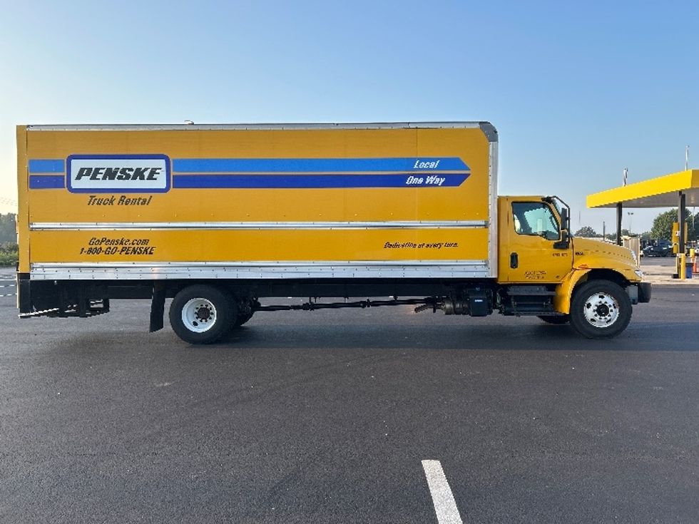 Medium Duty Box Truck-Light and Medium Duty Trucks-International-2021-MV607-Nashville (Mount Juliet)-TN-201,454\n\t\tmiles-$ 41,500 - Image 15