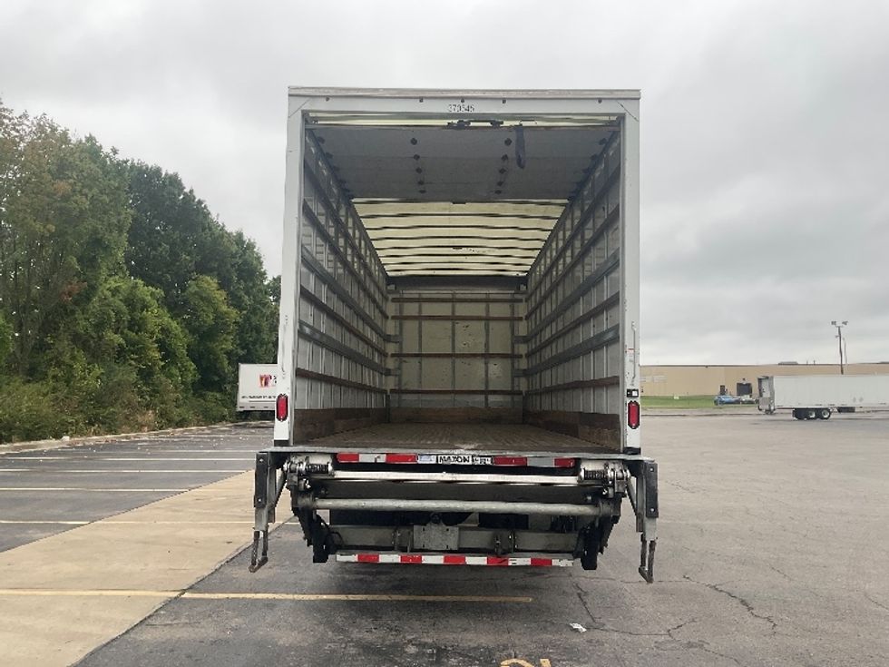 Medium Duty Box Truck-Light and Medium Duty Trucks-International-2021-MV607-Nashville (Mount Juliet)-TN-202,115\n\t\tmiles-$ 53,250 - Image 8
