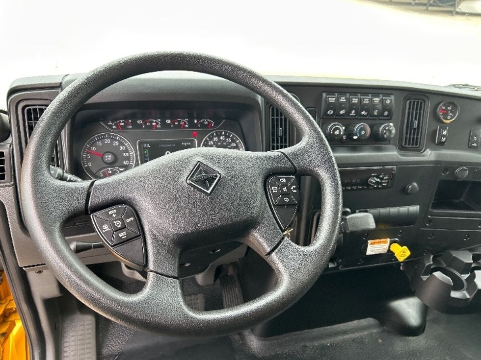 Medium Duty Box Truck-Light and Medium Duty Trucks-International-2021-MV607-Nashville (Mount Juliet)-TN-226,482\n\t\tmiles-$ 41,000 - Image 11