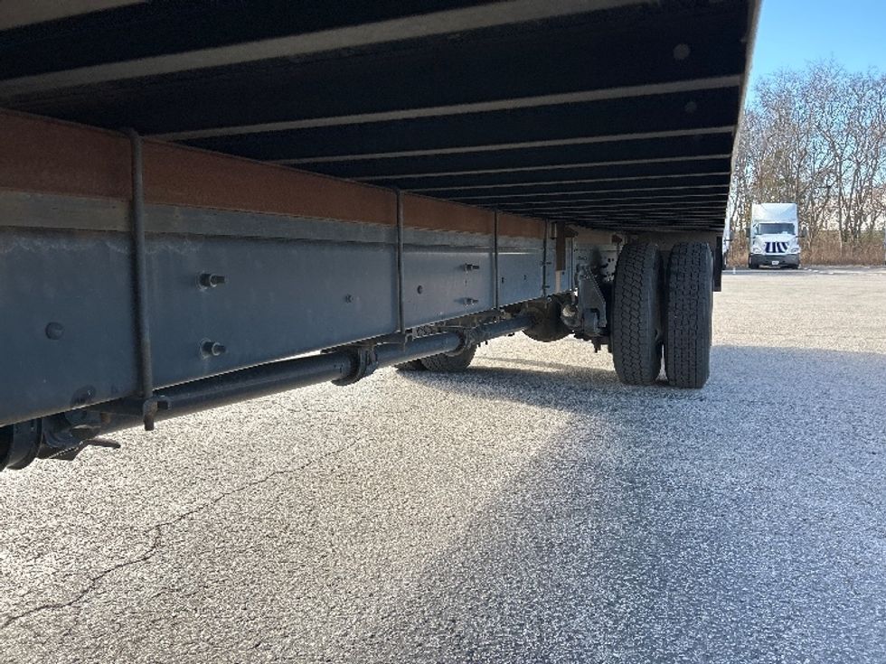 Medium Duty Box Truck-Light and Medium Duty Trucks-International-2021-MV607-Nashville (Mount Juliet)-TN-228,897\n\t\tmiles-$ 39,500 - Image 5