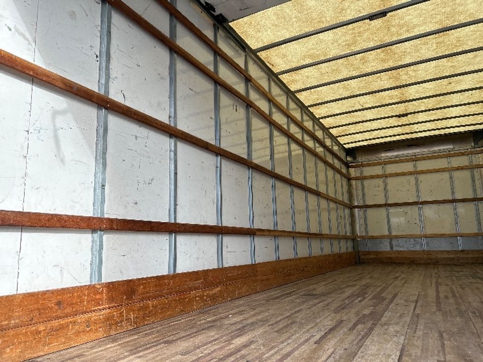 Medium Duty Box Truck-Light and Medium Duty Trucks-International-2021-MV607-Nashville (Mount Juliet)-TN-228,897\n\t\tmiles-$ 39,500 - Image 10
