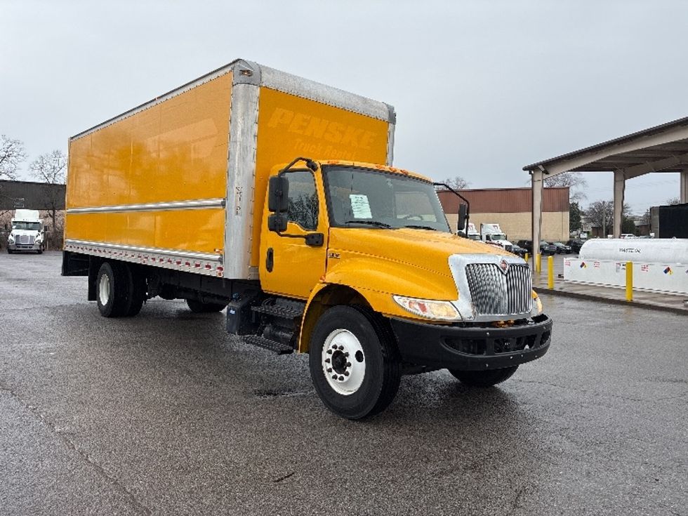 Medium Duty Box Truck-Light and Medium Duty Trucks-International-2021-MV607-Nashville (Mount Juliet)-TN-238,483\n\t\tmiles-$ 35,250 - Image 1