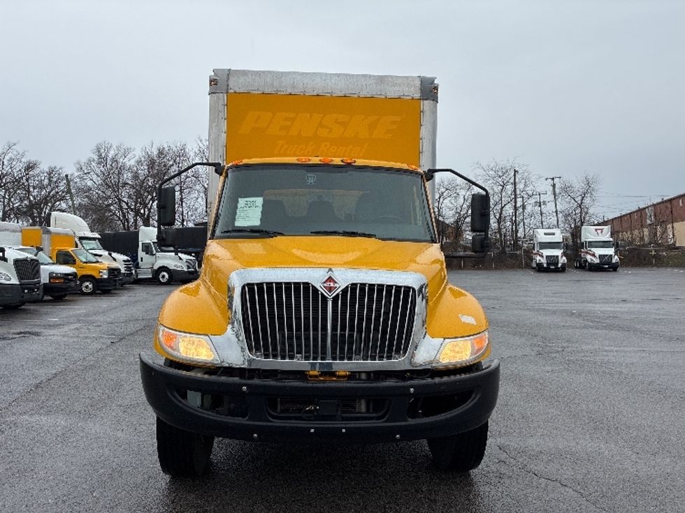 Medium Duty Box Truck-Light and Medium Duty Trucks-International-2021-MV607-Nashville (Mount Juliet)-TN-238,483\n\t\tmiles-$ 35,250 - Image 2