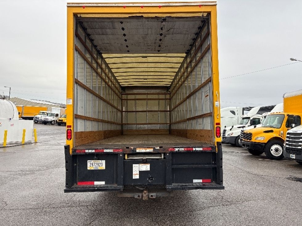 Medium Duty Box Truck-Light and Medium Duty Trucks-International-2021-MV607-Nashville (Mount Juliet)-TN-238,483\n\t\tmiles-$ 35,250 - Image 8