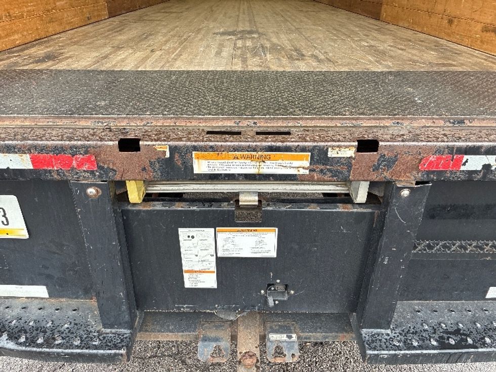 Medium Duty Box Truck-Light and Medium Duty Trucks-International-2021-MV607-Nashville (Mount Juliet)-TN-238,483\n\t\tmiles-$ 35,250 - Image 9