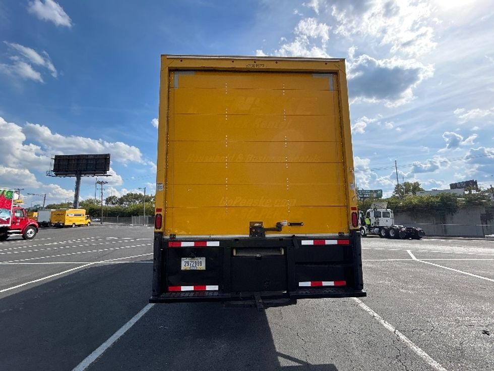 Medium Duty Box Truck-Light and Medium Duty Trucks-International-2021-MV607-Nashville-TN-227,078\n\t\tmiles-$ 41,250 - Image 7