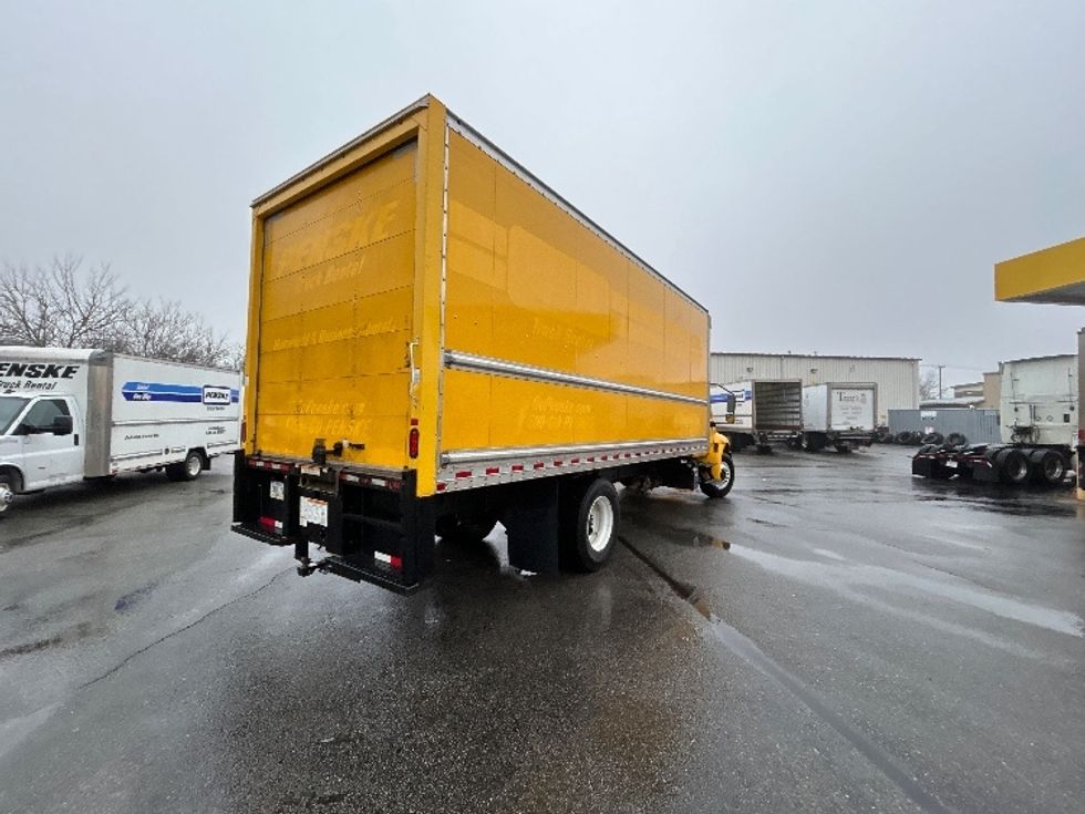 Medium Duty Box Truck-Light and Medium Duty Trucks-International-2021-MV607-New Bedford-MA-165,239\n\t\tmiles-$ 36,500 - Image 13
