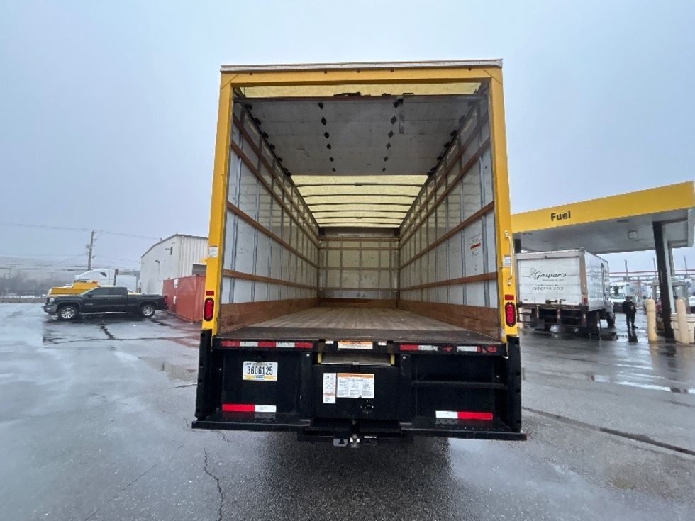 Medium Duty Box Truck-Light and Medium Duty Trucks-International-2021-MV607-New Bedford-MA-165,239\n\t\tmiles-$ 36,500 - Image 8