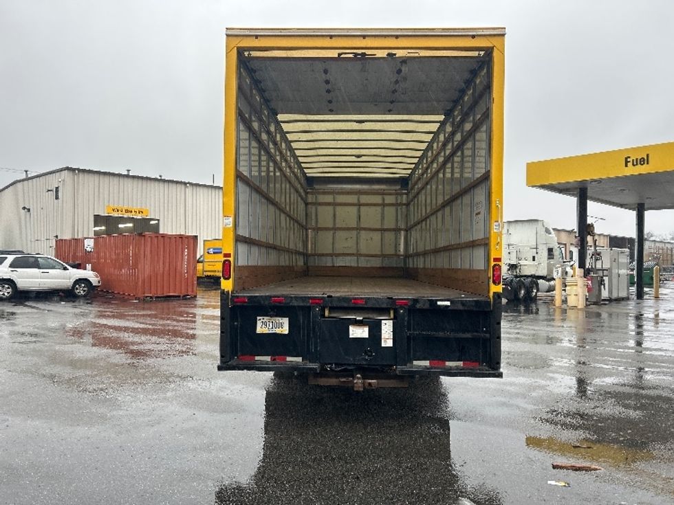 Medium Duty Box Truck-Light and Medium Duty Trucks-International-2021-MV607-New Bedford-MA-167,057\n\t\tmiles-$ 41,750 - Image 8