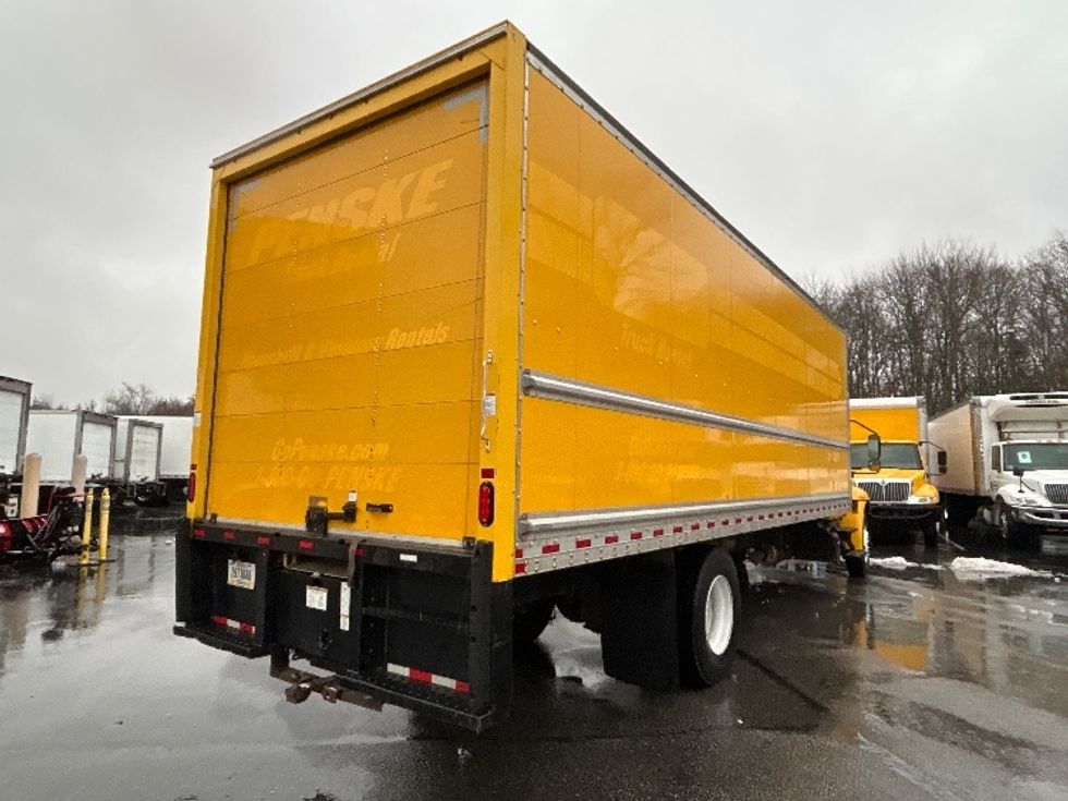 Medium Duty Box Truck-Light and Medium Duty Trucks-International-2021-MV607-New Bedford-MA-239,720\n\t\tmiles-$ 32,500 - Image 13