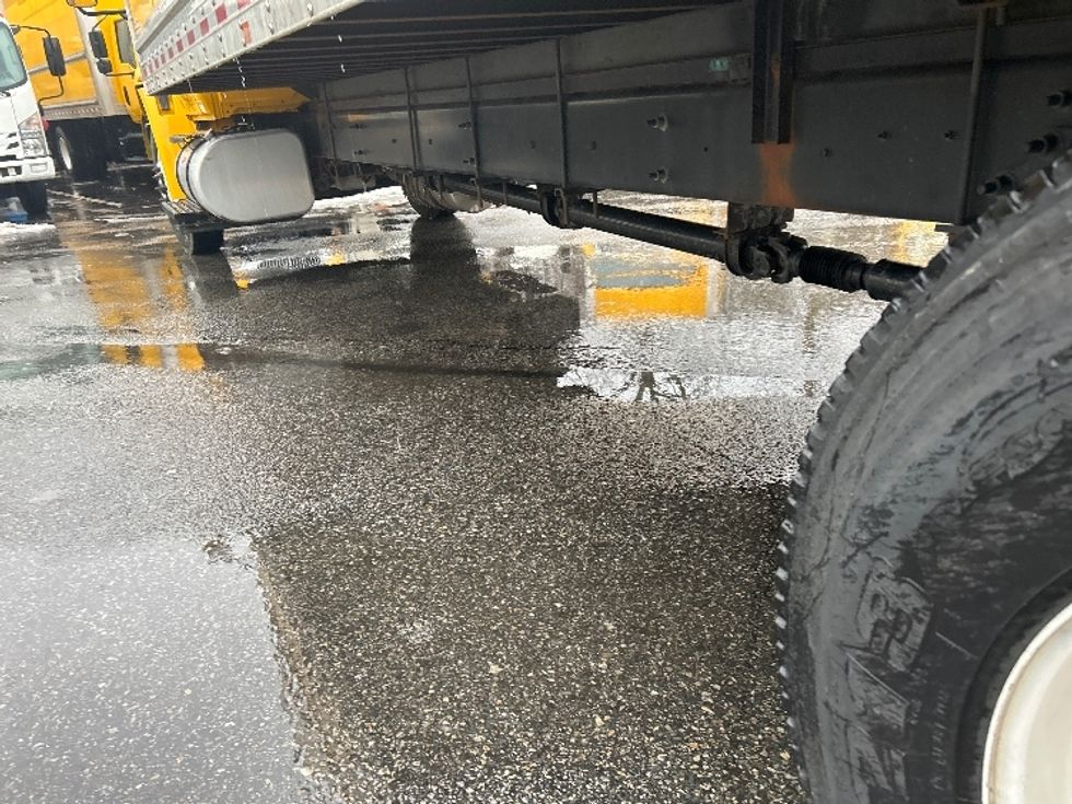 Medium Duty Box Truck-Light and Medium Duty Trucks-International-2021-MV607-New Bedford-MA-239,720\n\t\tmiles-$ 32,500 - Image 5