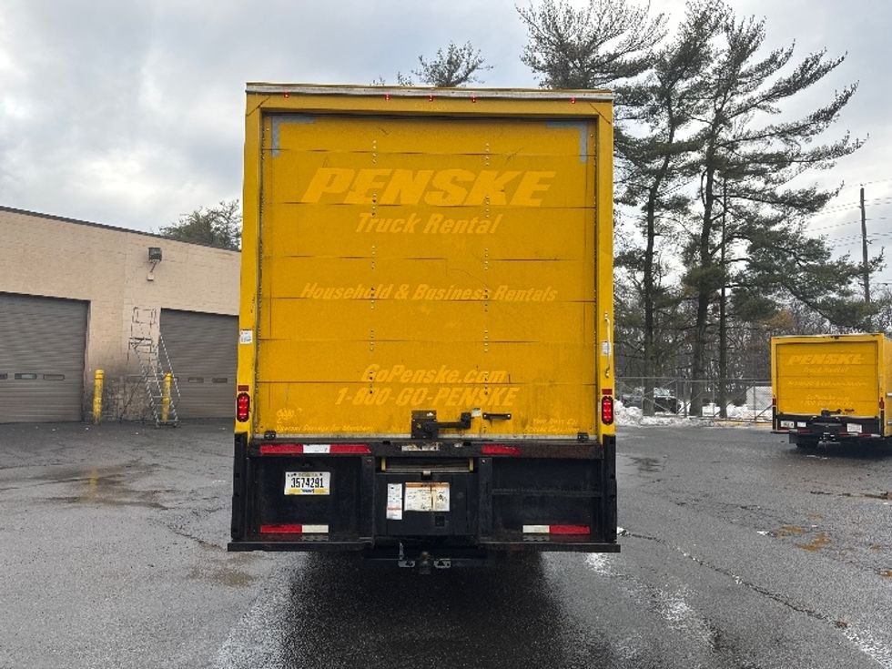Medium Duty Box Truck-Light and Medium Duty Trucks-International-2021-MV607-New Castle-DE-164,094\n\t\tmiles-$ 41,250 - Image 7
