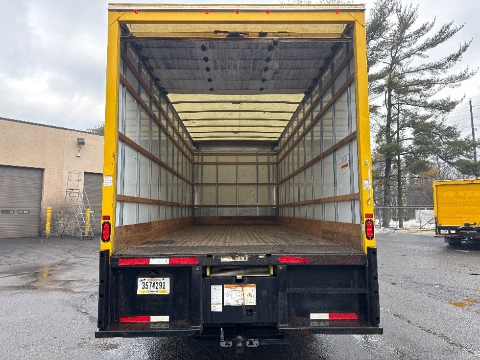 Medium Duty Box Truck-Light and Medium Duty Trucks-International-2021-MV607-New Castle-DE-164,094\n\t\tmiles-$ 41,250 - Image 8