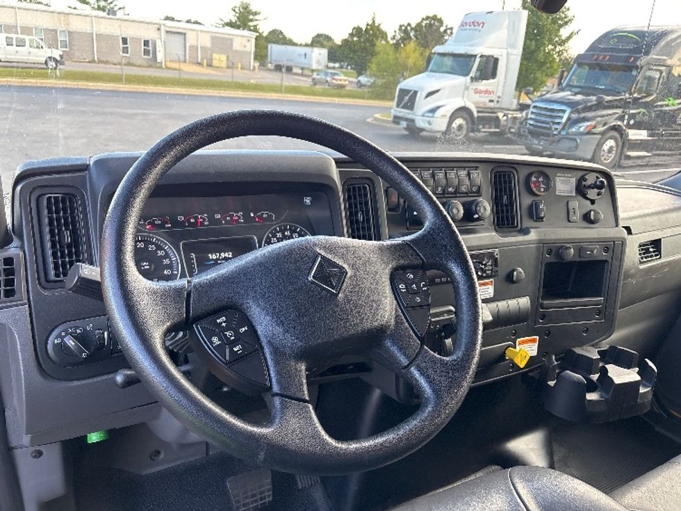 Medium Duty Box Truck-Light and Medium Duty Trucks-International-2021-MV607-New Castle-DE-167,943\n\t\tmiles-$ 38,250 - Image 17